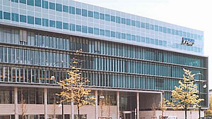 KPMG Office building / KOEBIS-Area